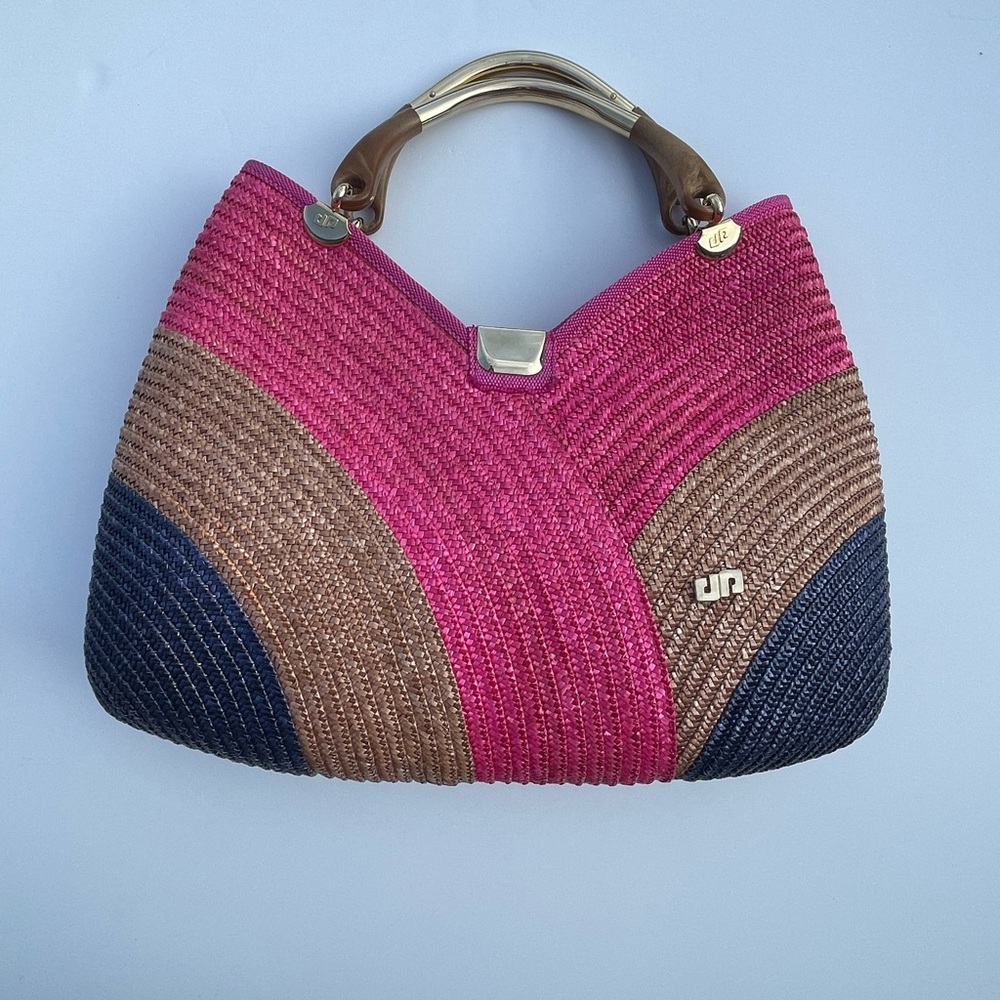 Elegant Multicolor Woven Shoulder Bag